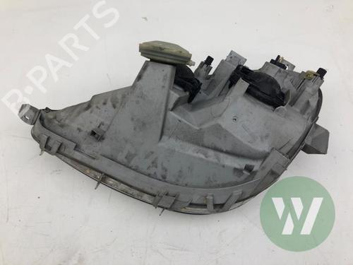 Right headlight MERCEDES-BENZ A-CLASS (W168) A 140 (168.031, 168.131) | BP31319199C29