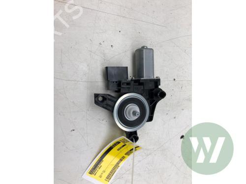 Used Electronic module Electronic module BMW X1 (U11) xDrive 30e Plug-in-Hybrid (326 hp) 39915300 39915300