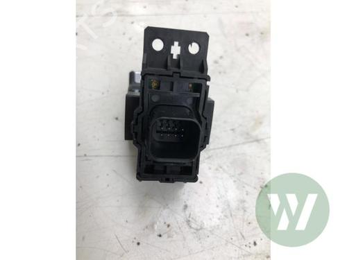 Switch FORD USA MUSTANG MACH-E (CGW) EV | BP40450137I30 - Image 2