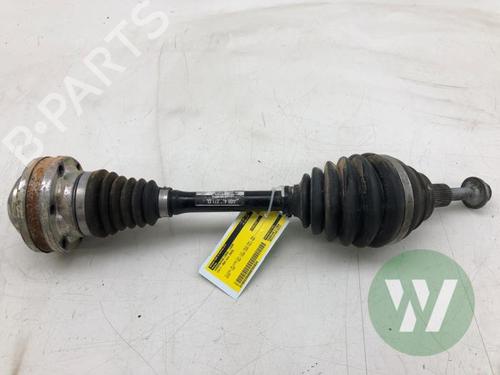 Used Left front driveshaft Left front driveshaft VW T-ROC (A11, D11) 1.5 TSI (150 hp) 32632330 32632330