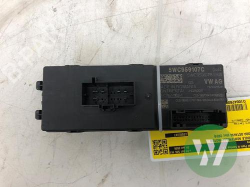 Used Other Other SKODA OCTAVIA IV Combi (NX5, PV5) 2.0 TDi (150 hp) 33418973 33418973