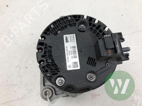 Used Alternator Alternator MERCEDES-BENZ C-CLASS (W205) C 180 (205.076) (156 hp) 40559088 40559088
