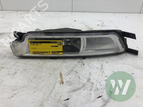 left-front-fog-light-vw-passat-b8-3g2-cb2-2014-35798169 main image