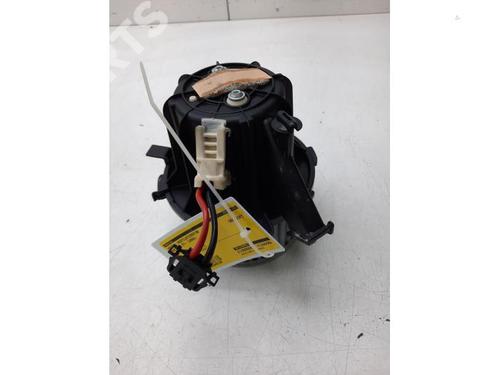 Used Heater blower motor AUDI A4 B8 (8K2) 2.0 TDI (143 hp) 10775189