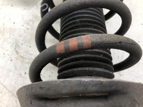 Right front shock absorber SKODA YETI (5L) 2.0 TDI | BP24330124M17 