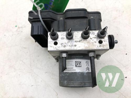 Used ABS pump ABS pump 37463197 37463197