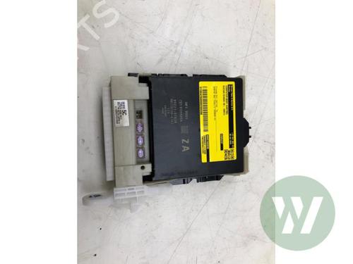 Used Electronic module Electronic module SUZUKI SWACE (AMZ_) 1.8 Hybrid (122 hp) 39914520 39914520
