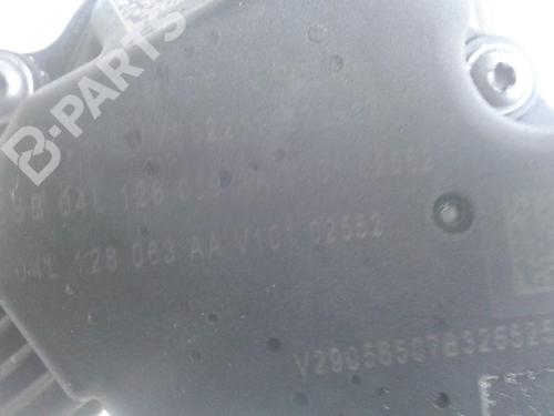 Throttle body AUDI Q3 (8UB, 8UG) 2.0 TDI quattro | BP4712723M82 