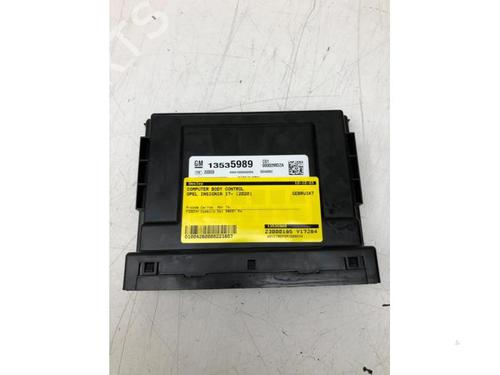 Used Electronic module OPEL INSIGNIA B Sports Tourer (Z18) 2.0 CDTi (35) (174 hp) 16253740