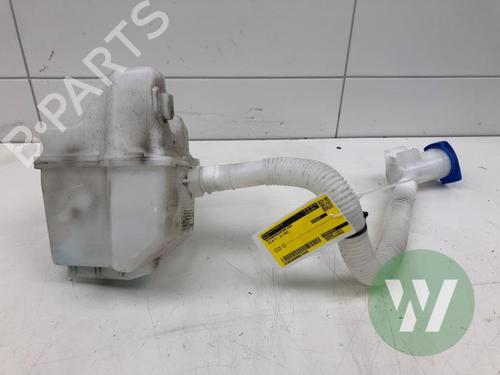 Used Windscreen washer tank Windscreen washer tank 38712280 38712280