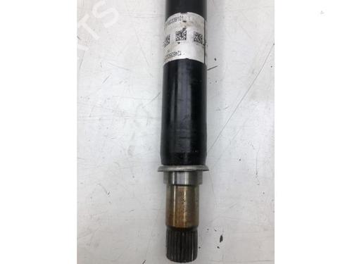 Driveshaft MERCEDES-BENZ CLA Coupe (C117) CLA 220 CDI / d (117.303) | BP17210273M37 