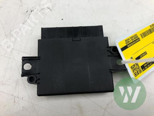 Electronic module JAGUAR E-PACE (X540) 2.0 AWD | BP37233236M83 - Image 3