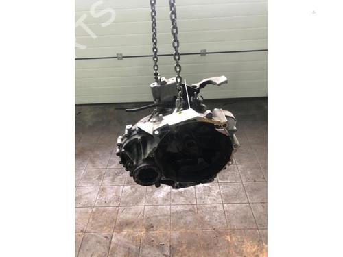 Used Gearbox VW GOLF VII Variant (BA5, BV5) 1.4 TSI (125 hp) 31318845