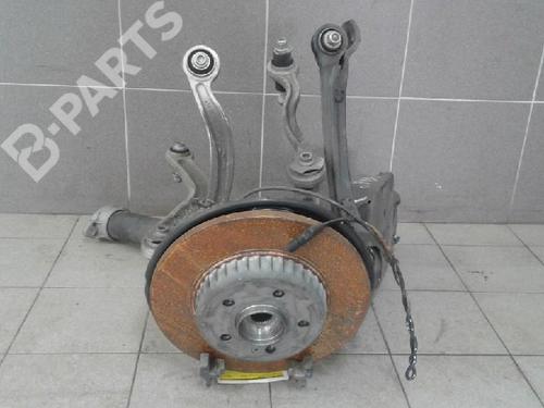 Right rear steering knuckle MERCEDES-BENZ C-CLASS (W205) C 200 d (205.007) | BP5335597M28 