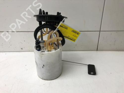 Used Fuel pump SEAT LEON (5F1) 1.6 TDI (115 hp) 16189235