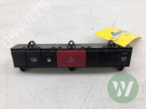 Used Warning switch FIAT DUCATO Van (250_) 140 Natural Power (136 hp) 33162435
