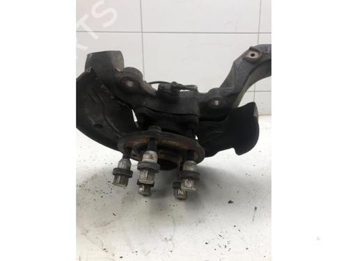 Right front steering knuckle LAND ROVER RANGE ROVER SPORT I (L320) 2.7 D 4x4 | BP19438741M26 