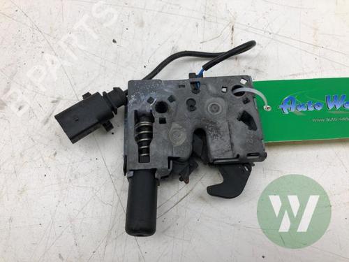 Used Electronic module Electronic module VW T-CROSS (C11, D31) 1.0 TSi (116 hp) 33675871 33675871