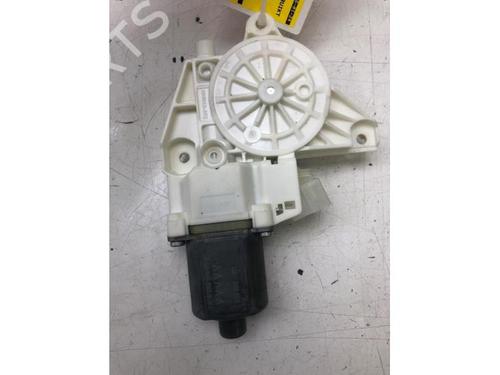 Used Electronic module MERCEDES-BENZ A-CLASS (W176) A 250 (176.050) (218 hp) 17964820