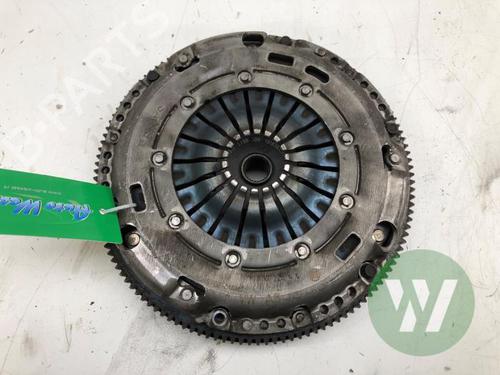 Kopling /lamell VW GOLF VII Variant (BA5, BV5) 1.4 TSI (140 hp) 31319759