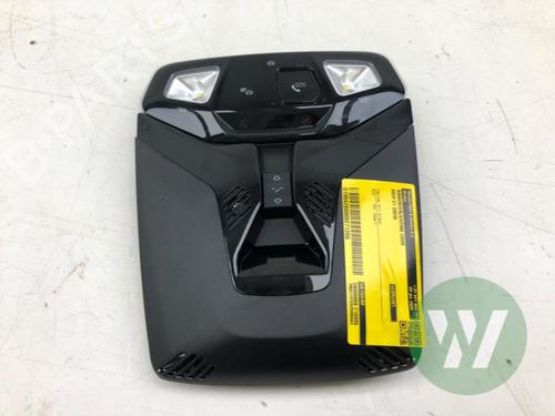 Used Interior roof light Interior roof light BMW X1 (U11) xDrive 30e Plug-in-Hybrid (326 hp) 39915290 39915290