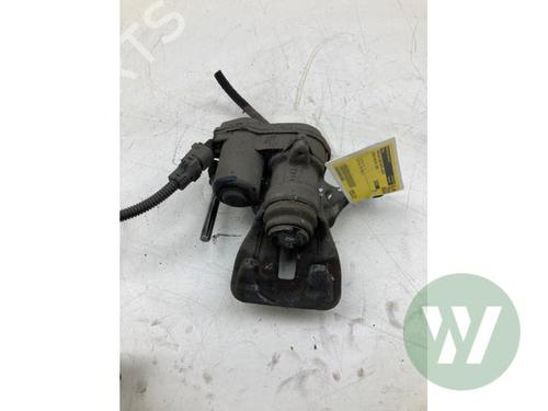 Used Right rear brake caliper Right rear brake caliper SUZUKI SWACE (AMZ_) 1.8 Hybrid (122 hp) 39914545 39914545