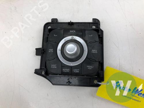 Pulsantiera RENAULT MEGANE III Hatchback (BZ0/1_, B3_) 1.5 dCi (BZ09, BZ0D, BZ1W, BZ29, BZ14) (110 hp) 31330614