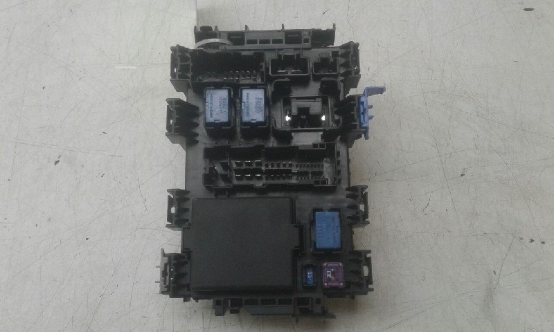 Fuse Box Suzuki Celerio Lf 1 0 Avk310 Suzuki 0095130406050623
