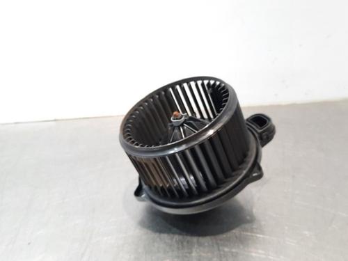 Used Heater blower motor KIA RIO IV (YB, SC, FB) 1.4 (99 hp) 15033873