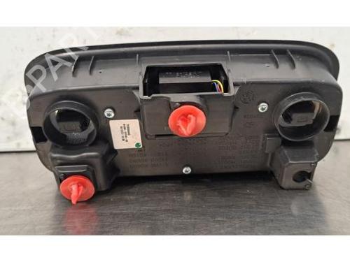 Plafonnier TOYOTA YARIS CROSS (MXP_) 1.5 Hybrid (MXPJ10) | BP30806580I8 