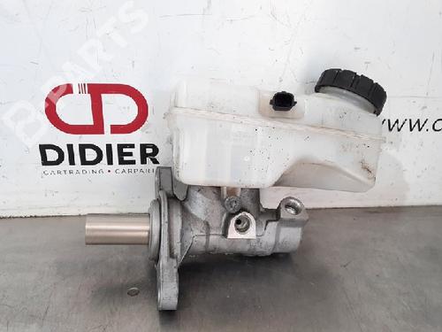 Used Brake master cylinder DACIA DUSTER (HS_) 1.2 TCe 125 (125 hp) 10881036
