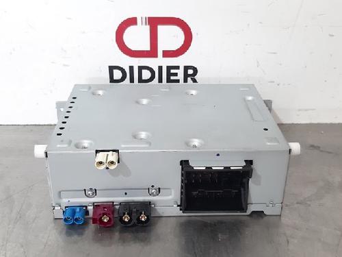 Used Radio LAND ROVER DISCOVERY SPORT (L550) 2.0 D 4x4 (180 hp) 15020707