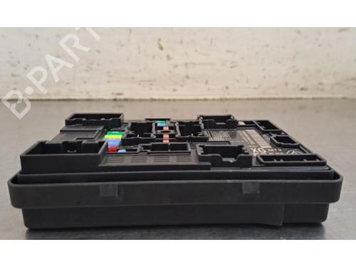 Fuse box NISSAN INTERSTAR Van (XDD) DCI 150 | BP37499329E1 - Image 4