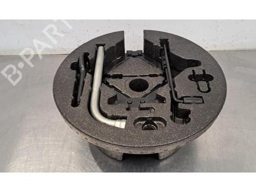 Jack Kit SEAT IBIZA V (KJ1, KJG) 1.0 TSI | BP29521938C119 