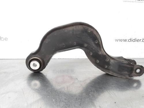 Venstre bagtil bærearm MERCEDES-BENZ A-CLASS Saloon (V177) A 180 (177.184) (136 hp) 23642826