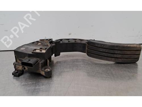 Used Pedal Pedal 37686411 37686411