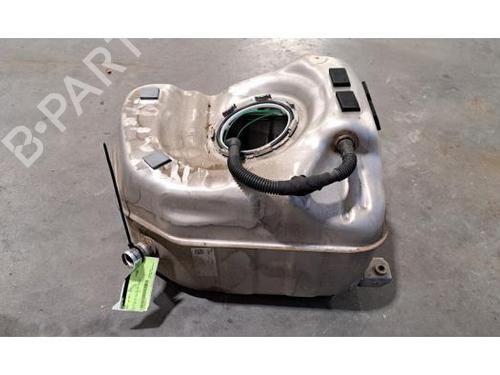 Fuel tank BMW X1 (F48) sDrive 18 i 16117444931