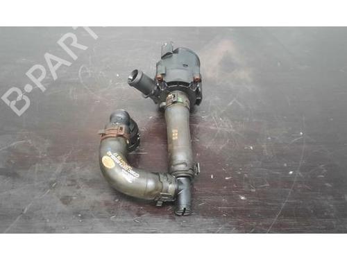Used Auxiliary water pump LAND ROVER RANGE ROVER VELAR (L560) 2.0 D180 TD4 4x4 (180 hp) 25885330