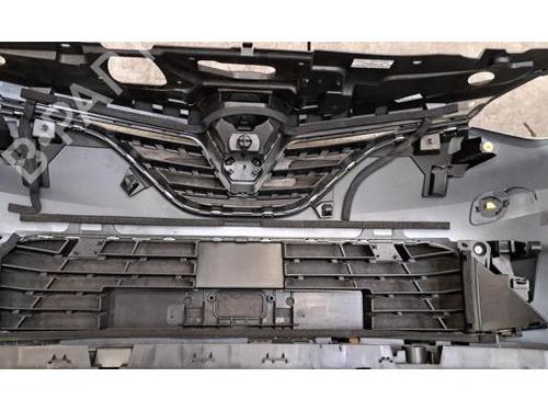 Front bumper RENAULT CLIO V (B7_) 1.5 Blue dCi 100 (B7AD) | BP40050063C7 - Image 16