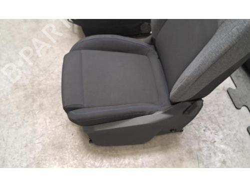 Seats set CITROËN C3 IV (CC_, CB_) ë-C3 (CBZYAZ) | BP37862133C78 - Image 7