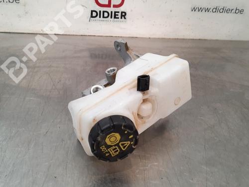 Brake master cylinder RENAULT CAPTUR I (J5_, H5_) 0.9 TCe 90 | BP10812695M77 