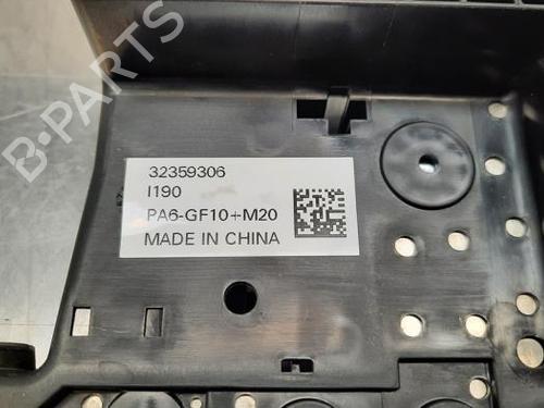 Fuse box VOLVO XC40 (536) T4 AWD | BP20082760E1 