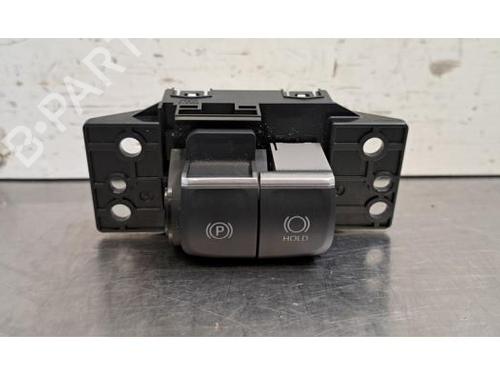 switch-toyota-corolla-estate-_e21_-2019-38606342 main image