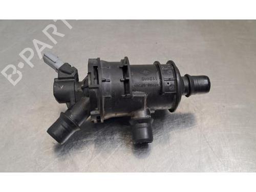 Used Thermostat housing Thermostat housing NISSAN INTERSTAR Van (X62B) dCi 150 (150 hp) 40273121 40273121