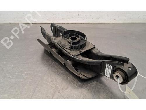 Højre bagtil bærearm Højre bagtil bærearm AUDI Q4 E-TRON SUV (F4B) 45 quattro (265 hp) 34199775 34199775