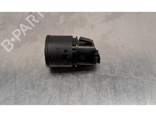 Switch DACIA DUSTER (HM_) 1.0 LPG (HMMT) | BP29389014I30 
