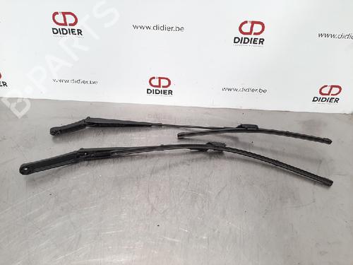 Used Front windshield wiper arm VW ARTEON (3H7, 3H8) 1.5 TSi (150 hp) 15017927