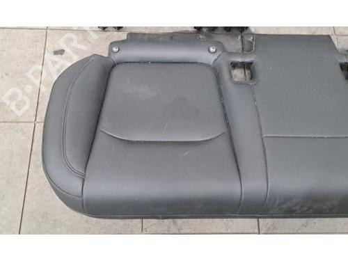 Rear seat (2nd row) TESLA MODEL Y (5YJY) Long Range Rear-Wheel Drive | BP34200470I23  - Image 8