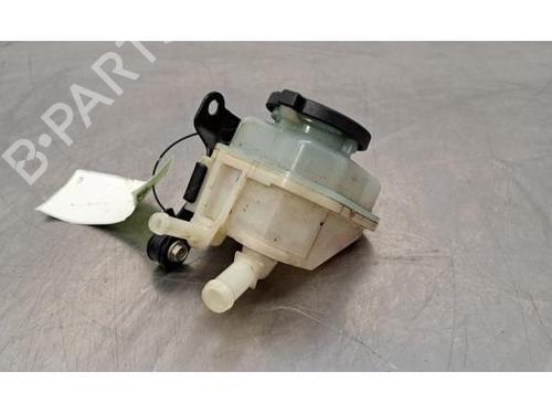 Power steering reservoir TOYOTA HILUX VIII Pickup (_N1_) 2.8 TD 4WD (GUN126) | BP23640983M117 