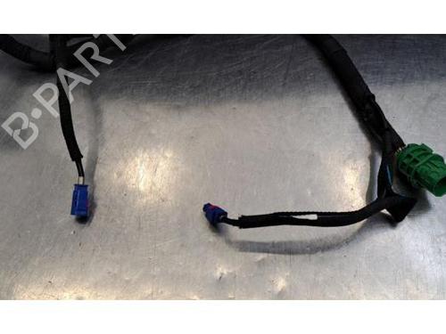 Middle console PEUGEOT 508 II (FB_, FH_, F3_) Hybrid 225 (F35GQU) | BP34608342I22 - Image 3